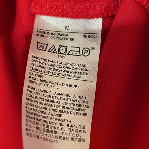 Banana Republic SOLD - Picture 5 of 10